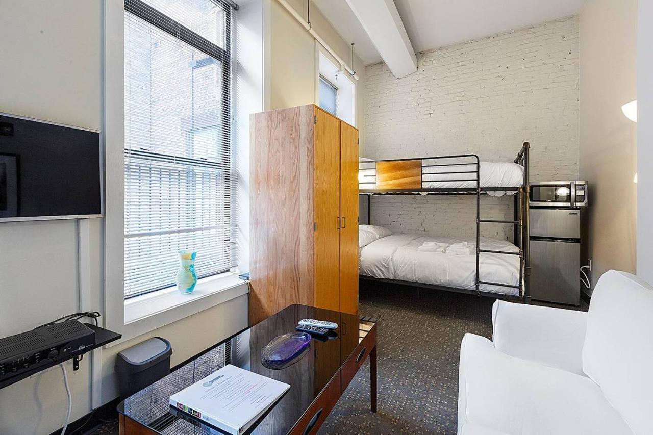 Studio Ready 4 Students & Traveling Professionals! 310 Διαμέρισμα Βοστώνη Εξωτερικό φωτογραφία