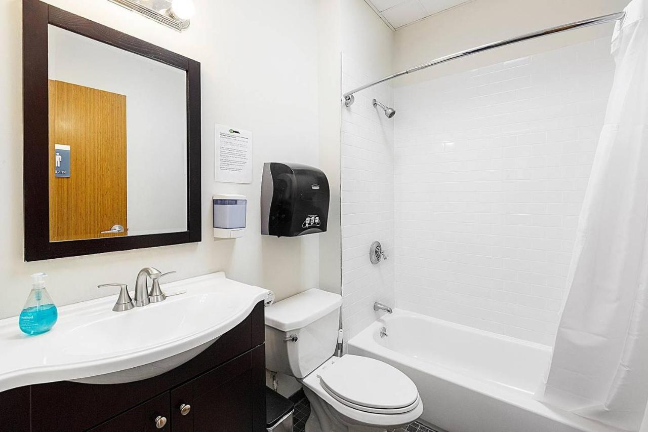 Studio Ready 4 Students & Traveling Professionals! 310 Διαμέρισμα Βοστώνη Εξωτερικό φωτογραφία