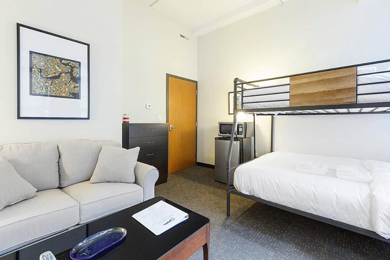 Studio Ready 4 Students & Traveling Professionals! 310 Διαμέρισμα Βοστώνη Εξωτερικό φωτογραφία